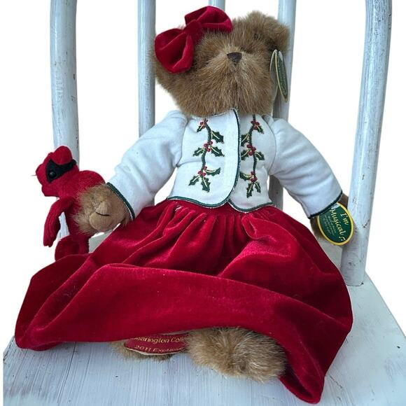 Bearington Bears collection “Scarlet Songbird” Musical Plays “o Holy Night” RARE - Picture 3 of 9
